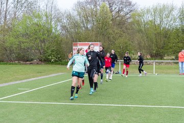 Bild 79 - Co-Trainerin der Frauen Nationalmannschaft Britta Carlson in Wahlstedt